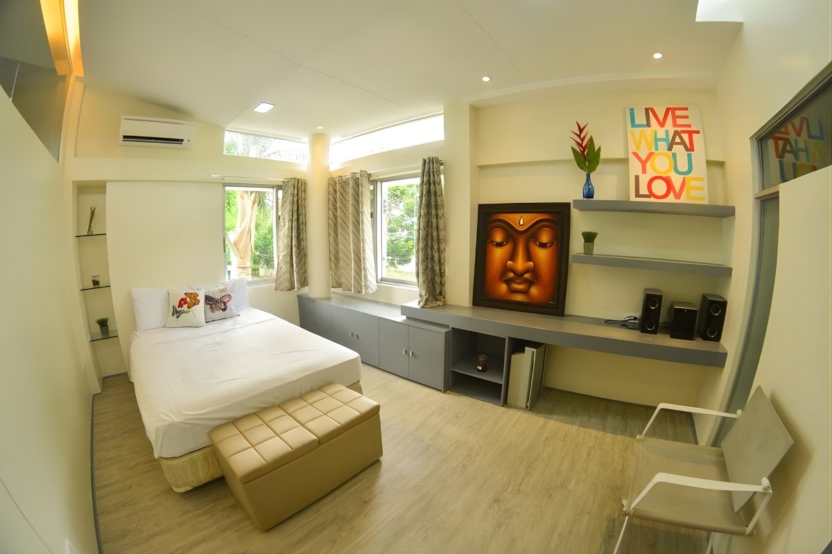 Luxury House in Mahogany Grove, Tawason, Mandaue City – Close to Ateneo School (7) Kitchen of the 3-bedroom lot for rent in Mandaue