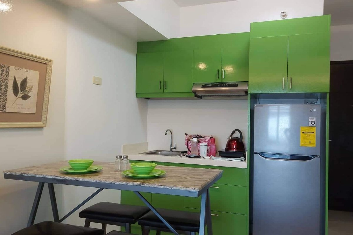 PROPERTY FOR RENT CEBU CITY (6) Kitchen of the studio unit for rent in Cebu City