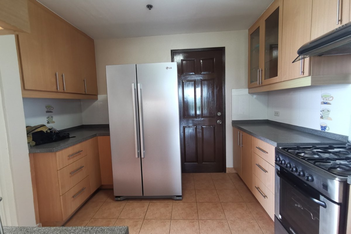 Amenities of the 3-bedroom condo for sale in Cebu City
