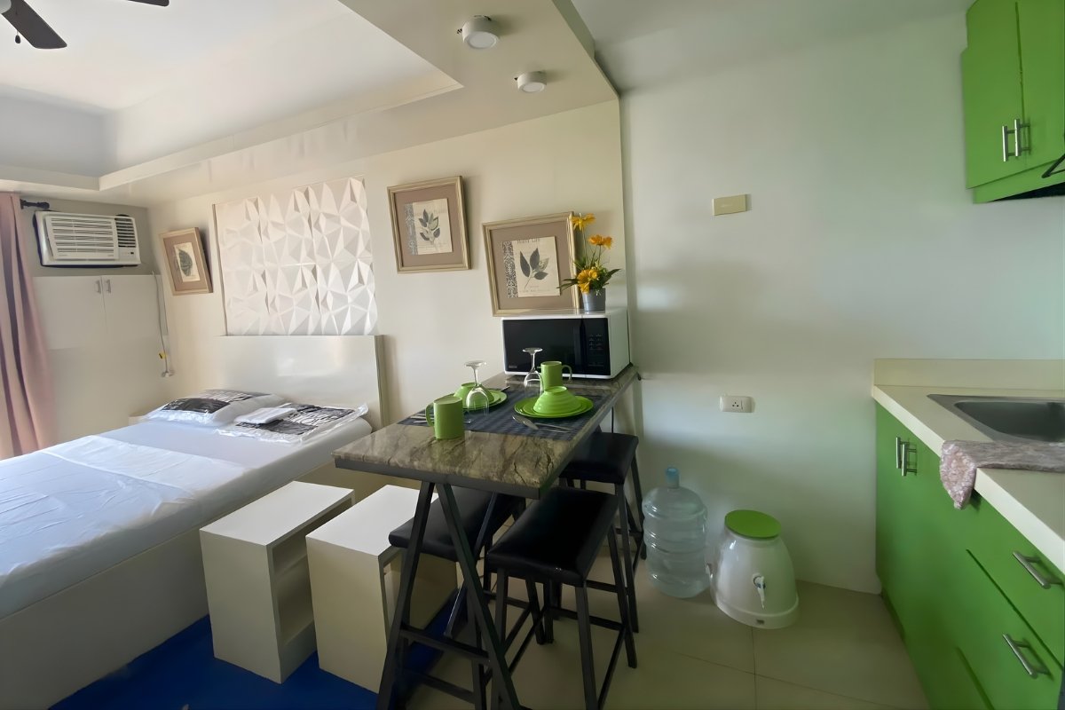 Studio Unit For Rent in Avida Riala Tower 1 (6) Kitchen of the condo for sale in Cebu City