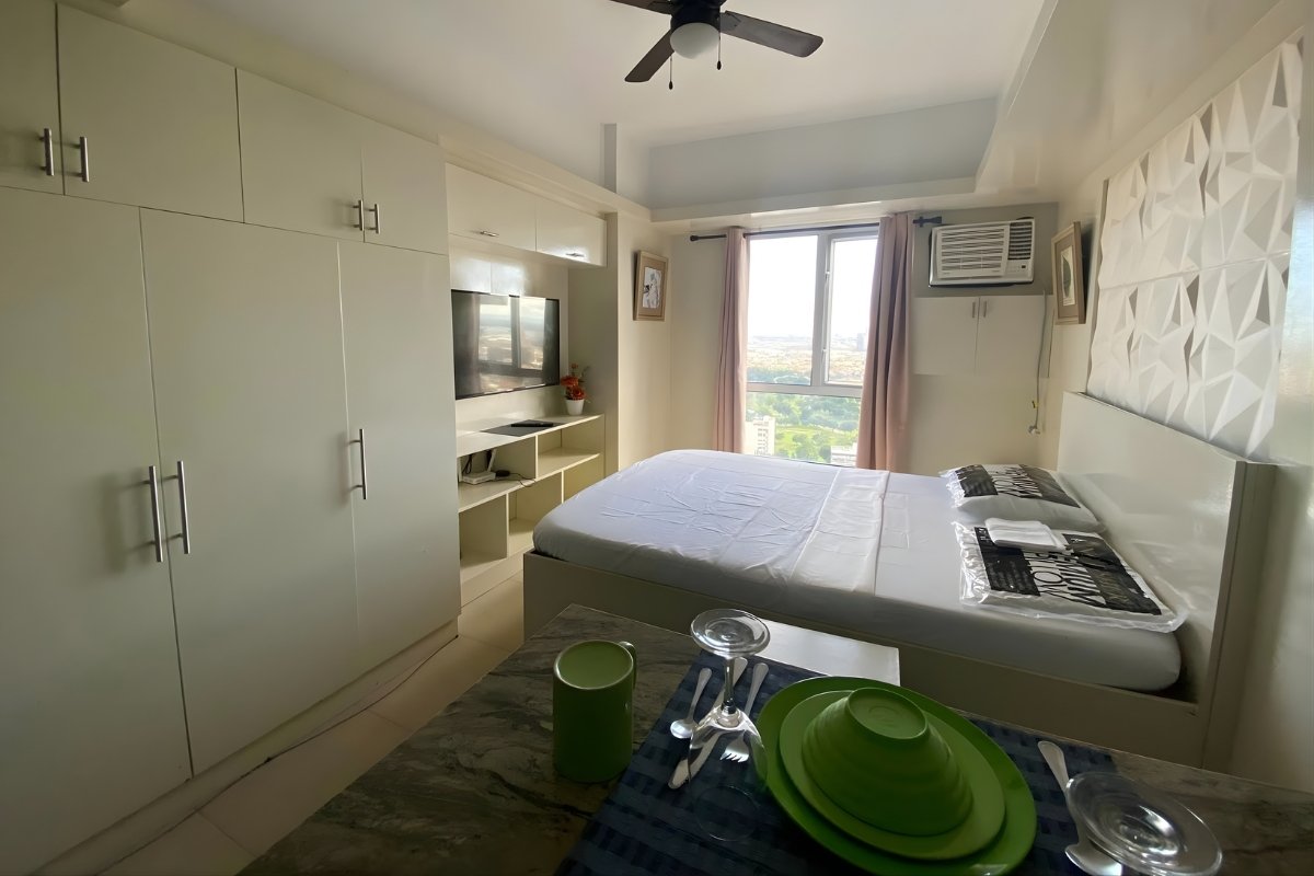 Studio Unit For Rent in Avida Riala Tower 1 (8) Bathroom of the condo for sale in Cebu City