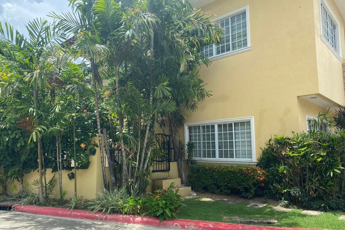 Villa Terrace Duplex House (1) Living area of the 3-bedroom house for sale in Mandaue