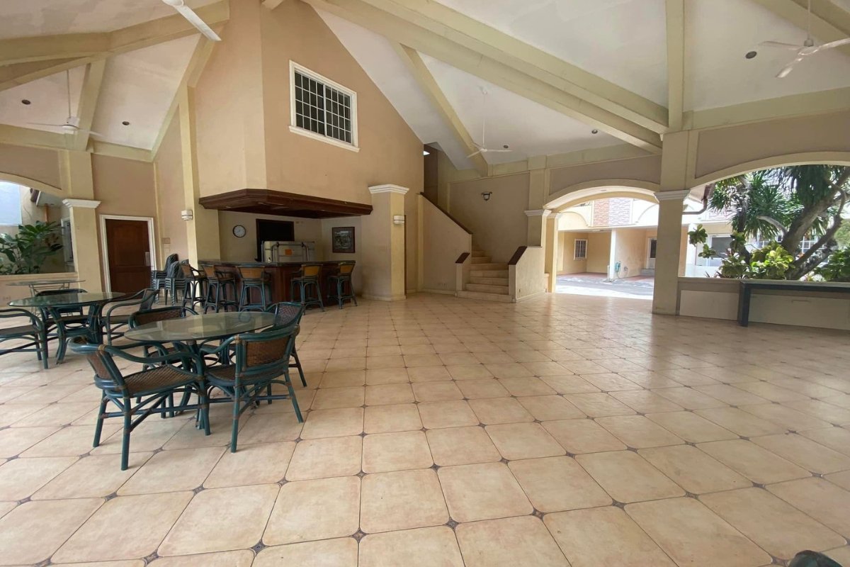 Villa Terrace Duplex House (21) Living area of the 3-bedroom house for sale in Mandaue